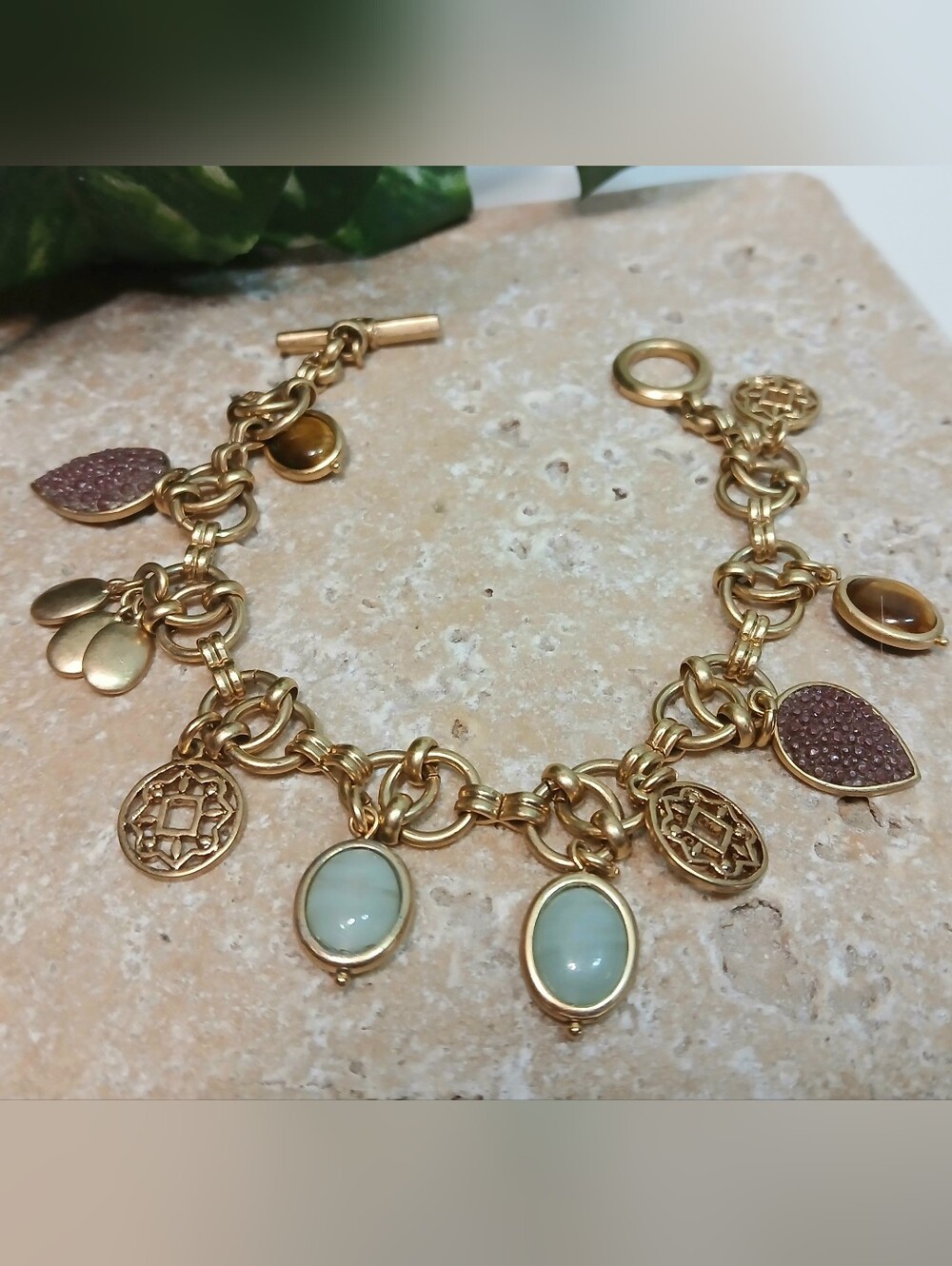 Vintage 1980s-90s ELLEN TRACY Charm Bracelet Matte Gold